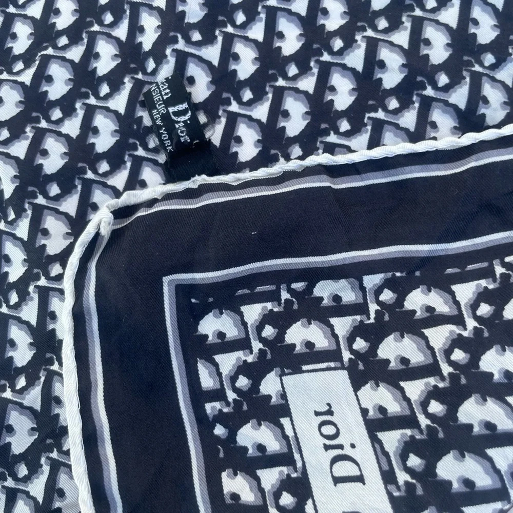 Dior Black and White Patterned Scarf - Picture 3 of 7